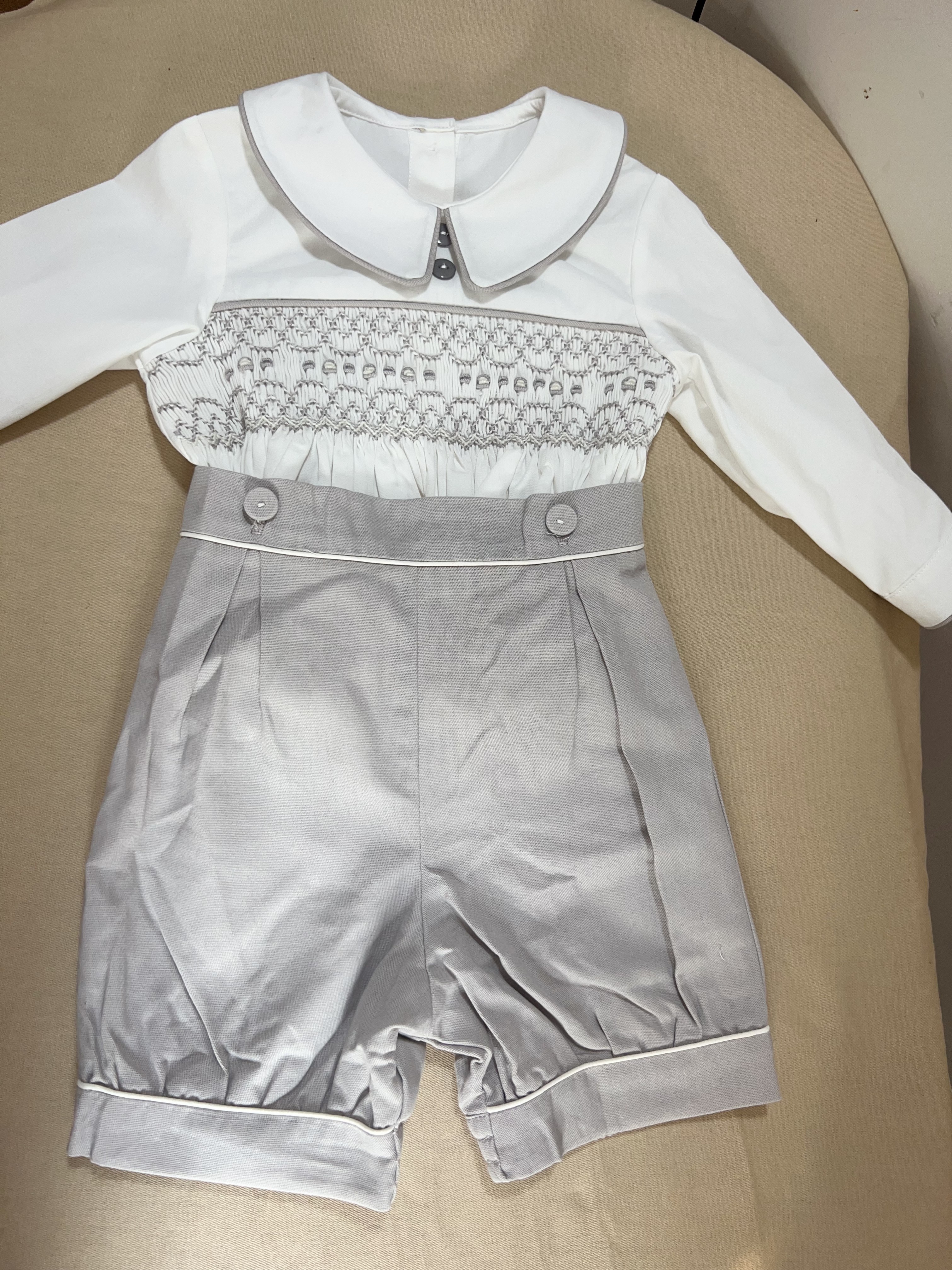 Spanish Baby Boy Hand-Smocked  – обзор и цена Baby Clothing Zara