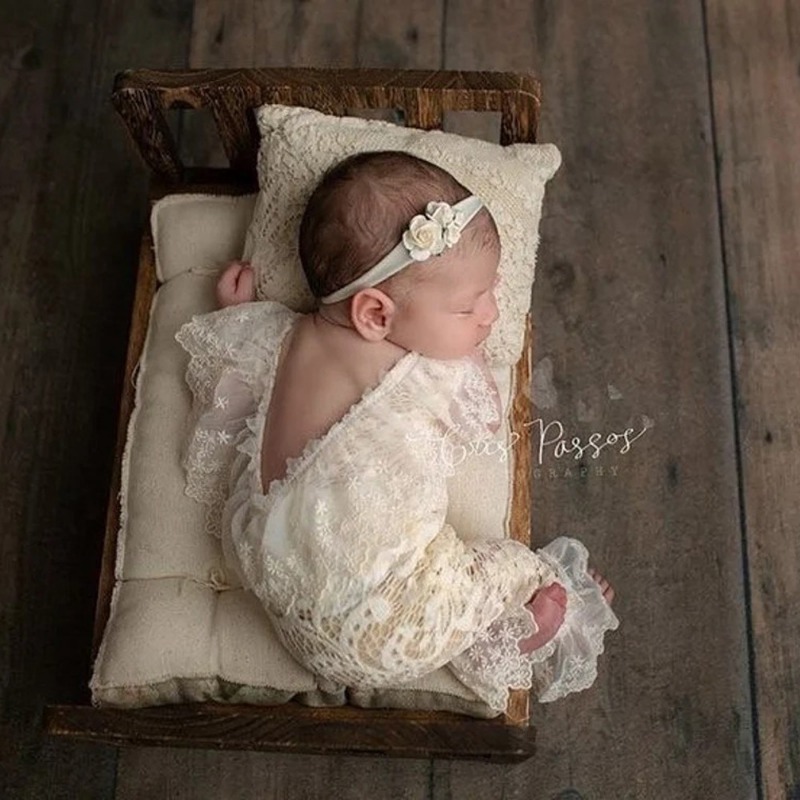 Lace Bell Bottom Onesie 1 Set  – обзор и цена Baby Clothing Country